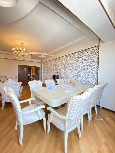 Сдается 3-комн. новостройка 148 м², м. 8 ноября, photo 8 from 23