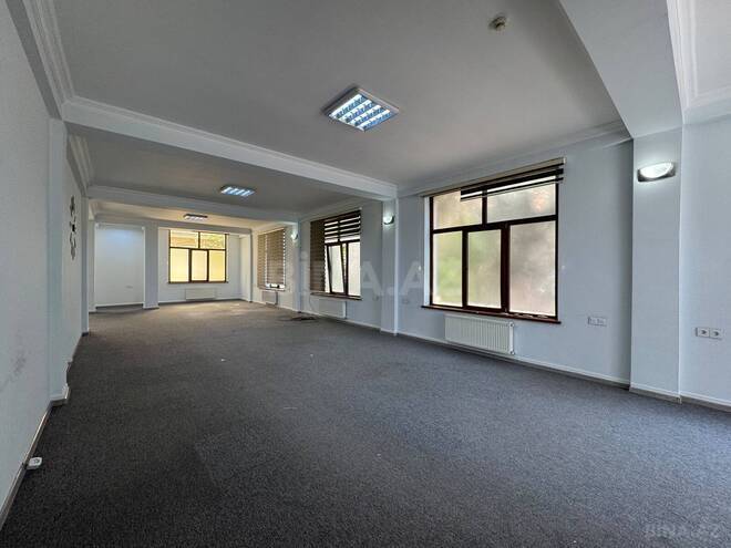 Сдается 9-комн. офис 750 м², Насиминский  р., photo 1 from 21