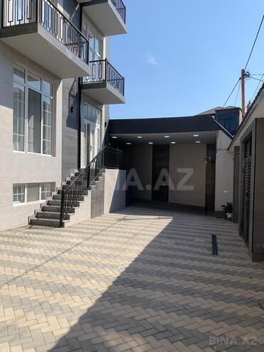 Satılır 8 otaqlı həyət evi/bağ evi 400 m², Həzi Aslanov q., photo 1 from 30