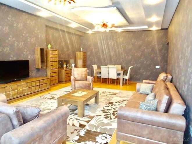 Сдаётся 4-комн. новостройка 230 м², м. Элмляр Академиясы, photo 3 from 22