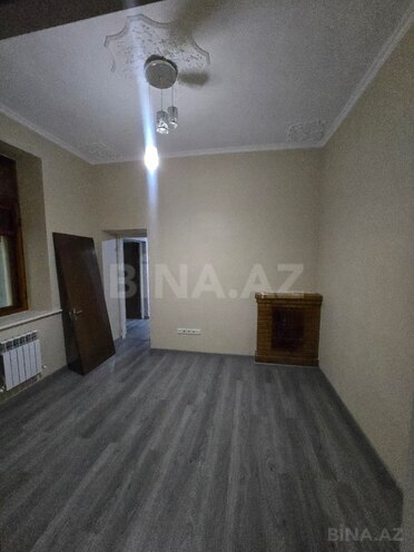 İcarəyə verilir 4 otaqlı köhnə tikili 75 m², Bayıl q., photo 5 from 16