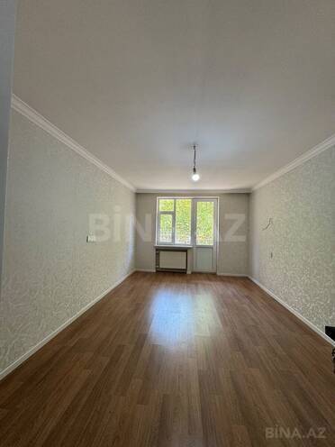 Продаётся 3-комн. вторичка 70 м², м. Элмляр Академиясы, photo 6 from 12