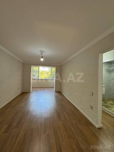 Продаётся 3-комн. вторичка 70 м², м. Элмляр Академиясы, photo 3 from 12