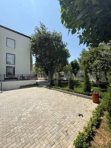 Продается 10-комн. дом/дача 655 м², пос. Новханы, photo 4 from 21