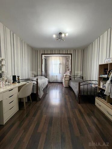 Satılır 4 otaqlı köhnə tikili 90 m², 8-ci mikrorayon q., photo 3 from 7