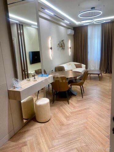 Сдаётся 2-комн. новостройка 75 м², м. Элмляр Академиясы, photo 3 from 13