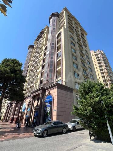 Satılır 3 otaqlı yeni tikili 145 m², 28 May m., photo 1 from 19