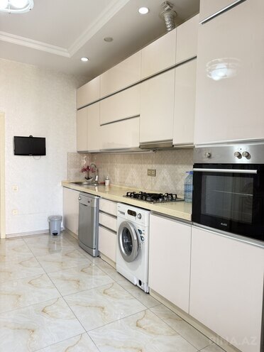 Сдаётся 3-комн. новостройка 110 м², м. Нариман Нариманов, photo 7 from 23