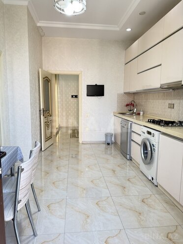 Сдаётся 3-комн. новостройка 110 м², м. Нариман Нариманов, photo 8 from 23