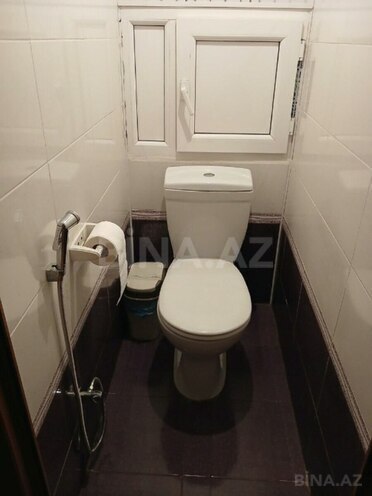 Satılır 2 otaqlı köhnə tikili 70 m², İnşaatçılar m., photo 11 from 14