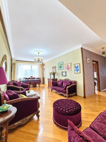 Satılır 3 otaqlı yeni tikili 115 m², İnşaatçılar m., photo 1 from 18