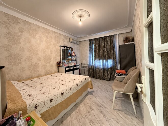 Продаётся 4-комн. вторичка 84 м², пос. Ени Гюнешли, photo 6 from 17