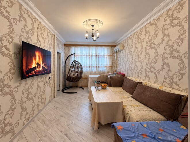 Продаётся 4-комн. вторичка 84 м², пос. Ени Гюнешли, photo 1 from 17