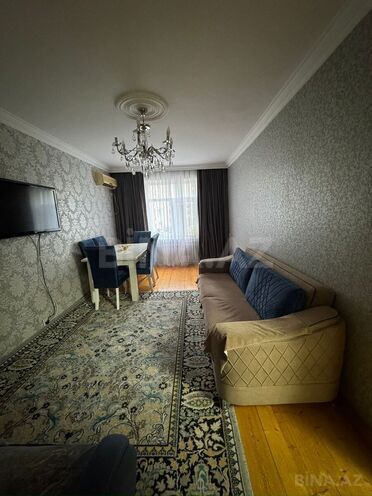 Продается 3-комн. вторичка 85 м², м. Ази Асланов, photo 4 from 16