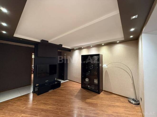 Продаётся 3-комн. вторичка 75 м², м. Нариман Нариманов, photo 5 from 20