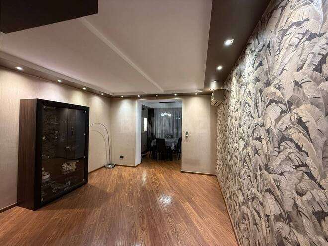 Продаётся 3-комн. вторичка 75 м², м. Нариман Нариманов, photo 6 from 20
