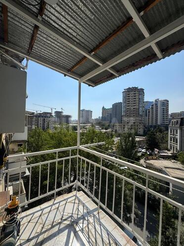 Сдается 3-комн. вторичка 70 м², м. Низами, photo 11 from 14