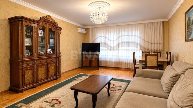 Satılır 2 otaqlı köhnə tikili 60 m², Həzi Aslanov m., photo 1 from 11