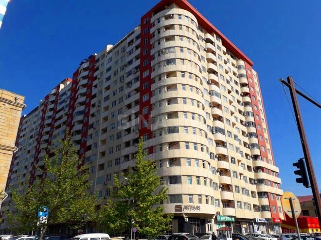 Сдаётся 2-комн. новостройка 55 м², м. Шах Исмаил Хатаи, photo 1 from 13
