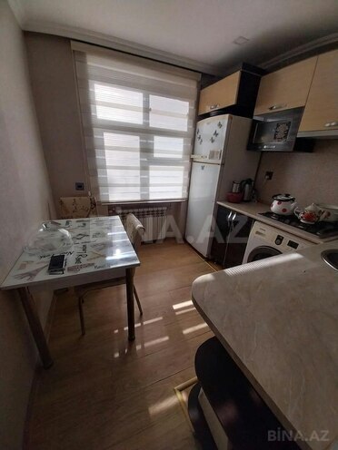 Satılır 3 otaqlı köhnə tikili 80 m², İnşaatçılar m., photo 5 from 15