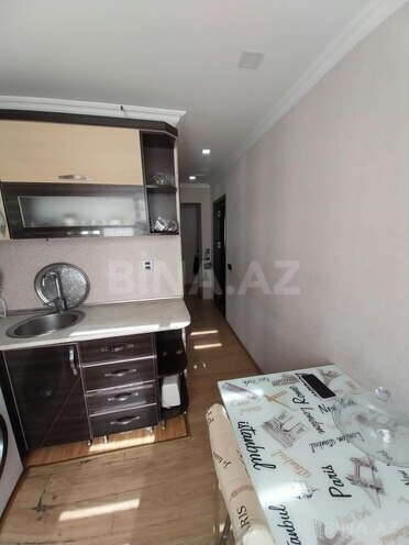 Satılır 3 otaqlı köhnə tikili 80 m², İnşaatçılar m., photo 4 from 15