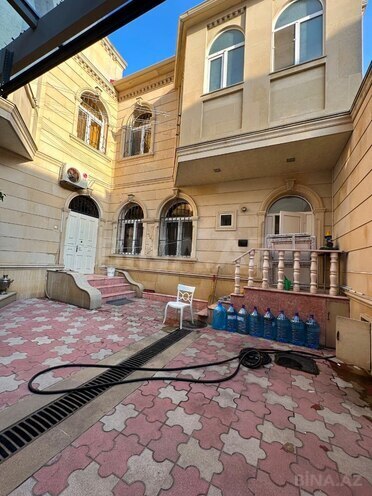 Продаётся 6-комн. дом/дача 360 м², м. Иншаатчылар, photo 3 from 32