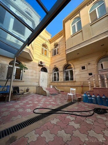 Продаётся 6-комн. дом/дача 360 м², м. Иншаатчылар, photo 27 from 32