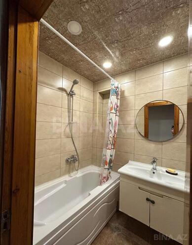 Satılır 3 otaqlı köhnə tikili 85 m², Qara Qarayev m., photo 11 from 14