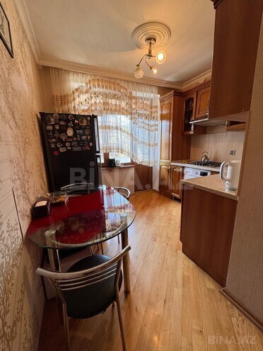 Satılır 4 otaqlı köhnə tikili 105 m², Həzi Aslanov m., photo 14 from 16