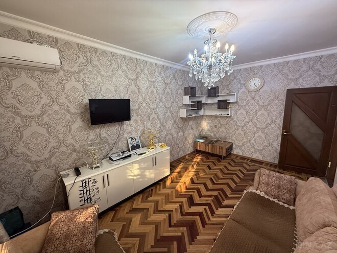 Satılır 3 otaqlı köhnə tikili 85 m², Qara Qarayev m., photo 6 from 26