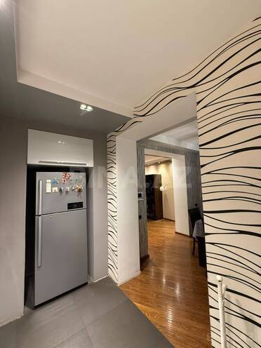 Satılır 3 otaqlı köhnə tikili 75 m², Nəriman Nərimanov m., photo 13 from 20