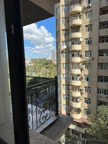 Сдаётся 3-комн. новостройка 130 м², м. Гянджлик, photo 24 from 32