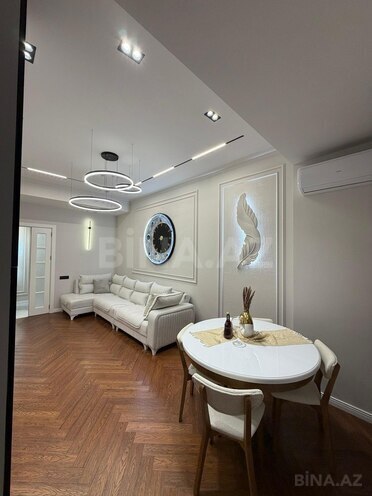 Сдается 2-комн. новостройка 80 м², м. Элмляр Академиясы, photo 1 from 10