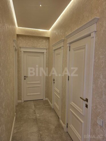 Сдаётся 3-комн. новостройка 108 м², м. Низами, photo 17 from 20