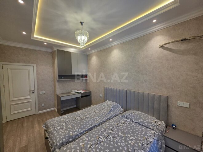 Сдаётся 3-комн. новостройка 108 м², м. Низами, photo 12 from 20