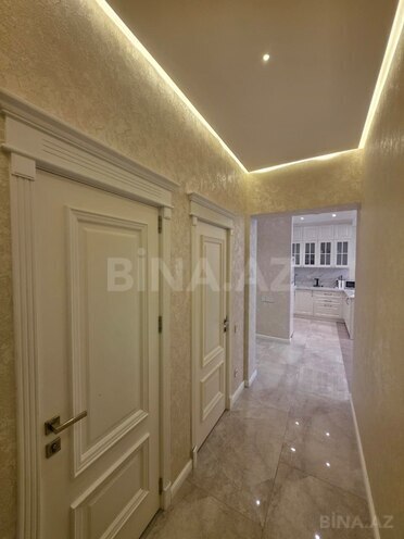Сдаётся 3-комн. новостройка 108 м², м. Низами, photo 18 from 20