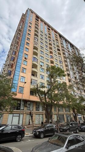 Satılır 3 otaqlı yeni tikili 135 m², 28 May m., photo 1 from 29