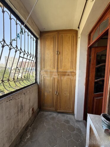 Satılır 3 otaqlı köhnə tikili 80 m², Qara Qarayev m., photo 7 from 10