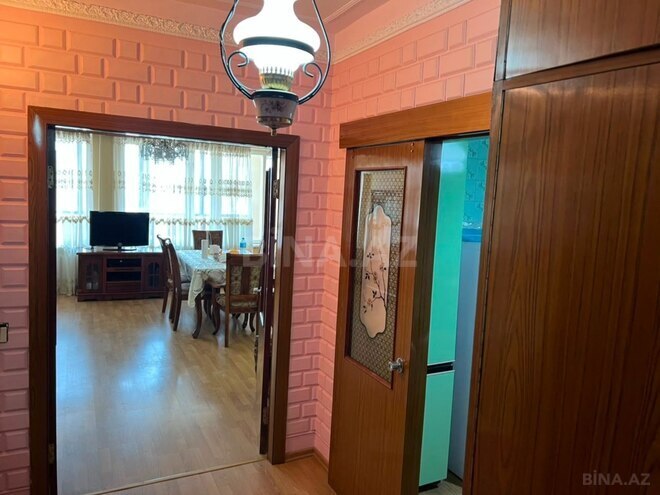 Продается 3-комн. вторичка 90 м², м. 28 мая, photo 1 from 16