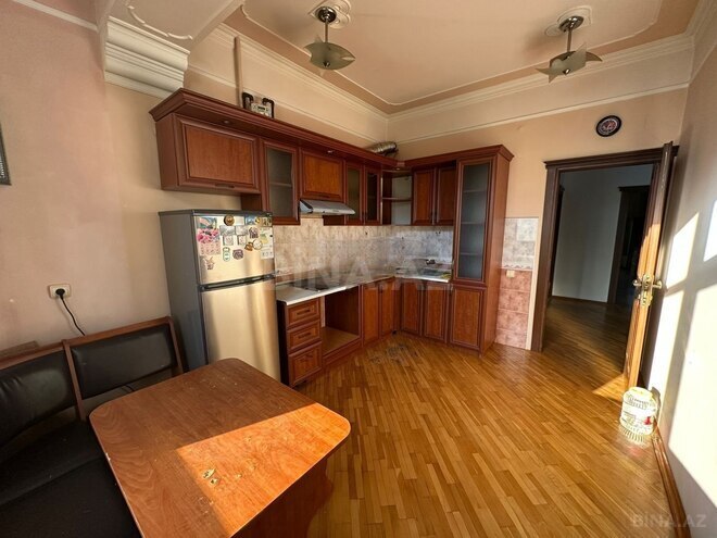Сдаётся 2-комн. новостройка 75 м², м. Иншаатчылар, photo 12 from 16