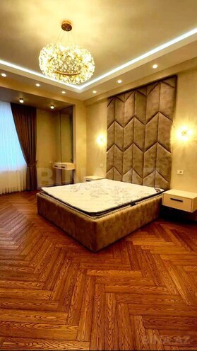 Продаётся 4-комн. новостройка 185 м², м. Элмляр Академиясы, photo 11 from 16