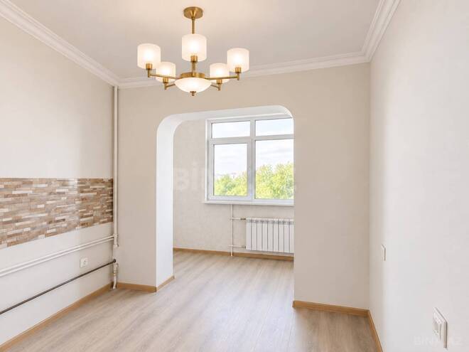 Satılır 2 otaqlı köhnə tikili 65 m², Yasamal r., photo 13 from 14