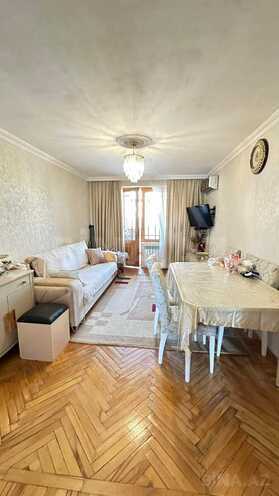 Satılır 3 otaqlı köhnə tikili 64 m², Şah İsmayıl Xətai m., photo 1 from 8