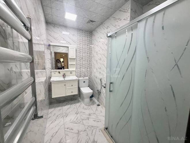 İcarəyə verilir 3 otaqlı yeni tikili 135 m², 28 May m., photo 20 from 22