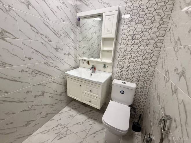 İcarəyə verilir 3 otaqlı yeni tikili 135 m², 28 May m., photo 19 from 22
