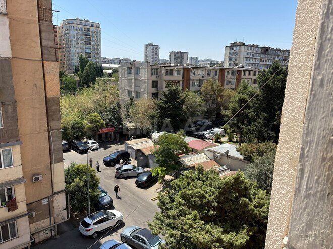 Satılır 2 otaqlı köhnə tikili 45 m², Azadlıq Prospekti m., photo 5 from 17