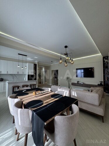 Продается 4-комн. новостройка 175 м², м. 8 ноября, photo 1 from 21