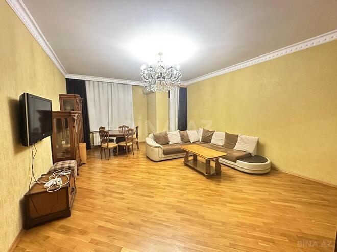 Сдаётся 3-комн. новостройка 140 м², Насиминский  р., photo 3 from 12