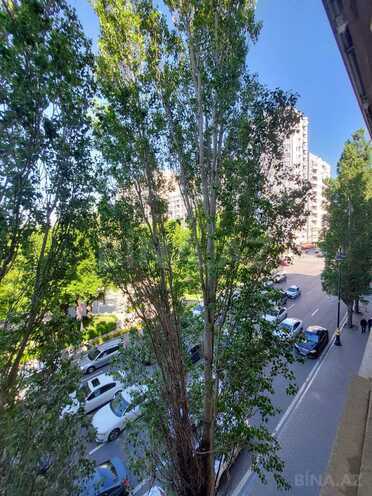 Satılır 2 otaqlı köhnə tikili 60 m², Nəsimi r., photo 6 from 13