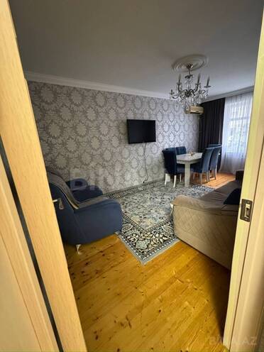 Продаётся 3-комн. вторичка 80 м², м. Ази Асланов, photo 4 from 19
